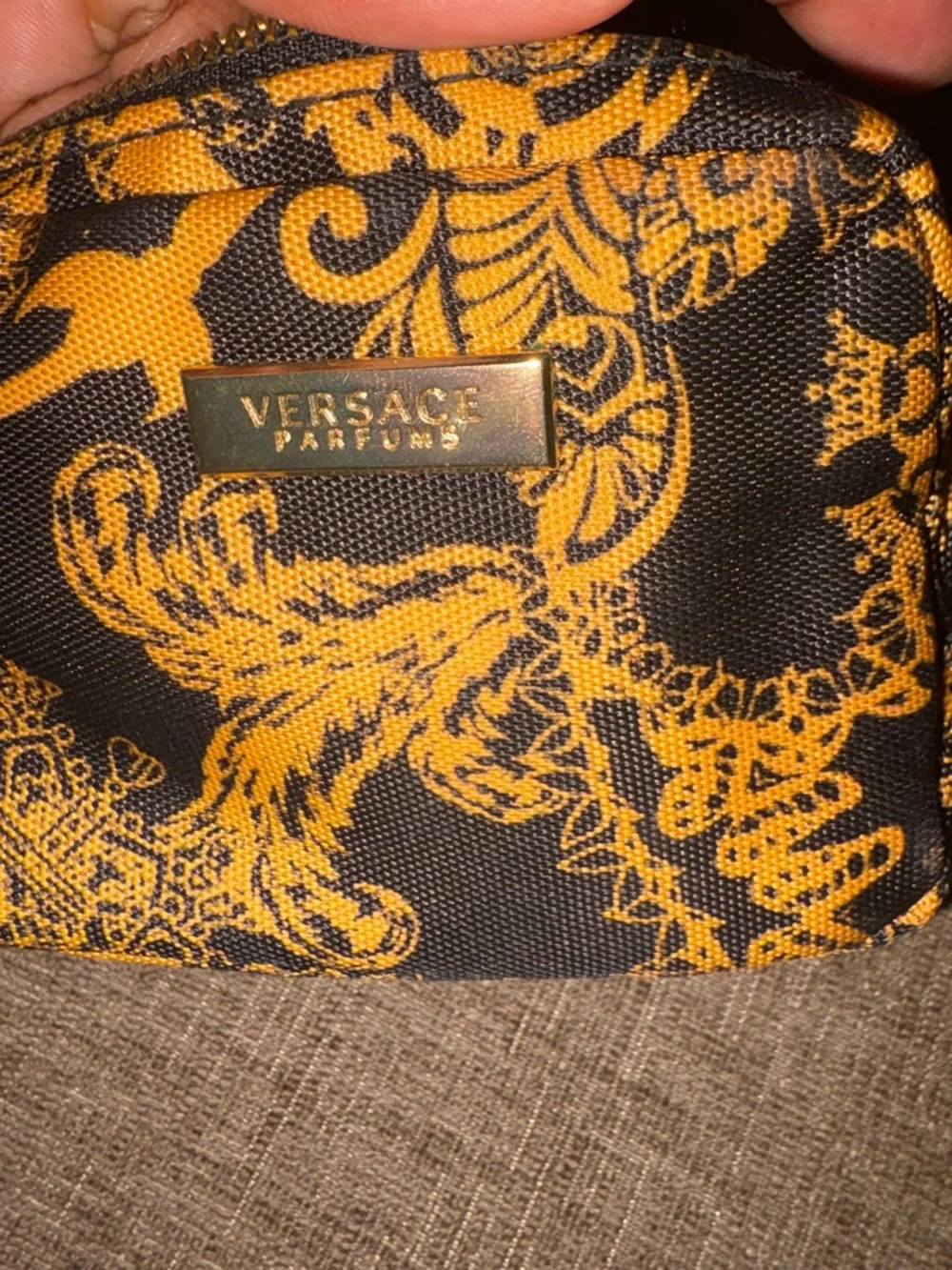 Versace Parfums Baroque Print Cosmetic Pouch Black & Gold | Travel  MINI POUCH
